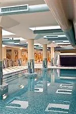 فندق Astera & 4*